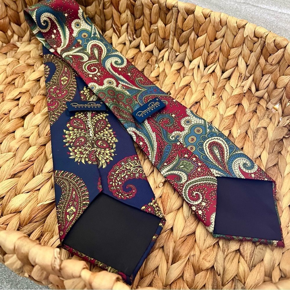 Vintage Oscar de la Renta Set of Stunning Silk Ties - Picture 2 of 7